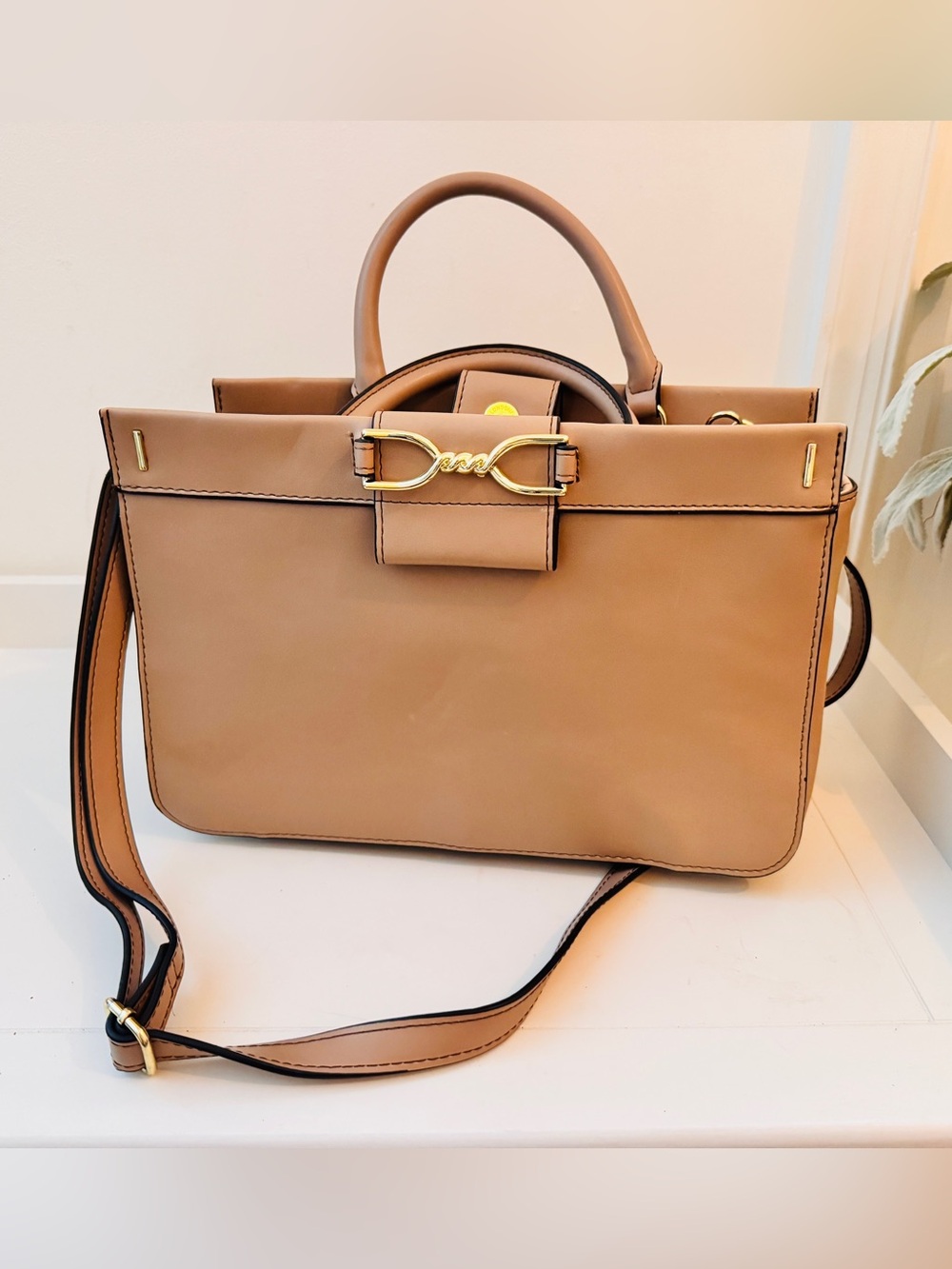 London Fog Tan Structured Crossbody Satchel with Gold Hardware